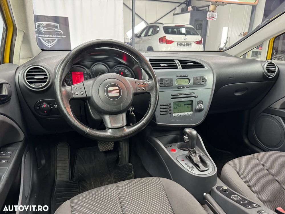 Seat Leon 2.0 TDI DPF DSG Sport - 5