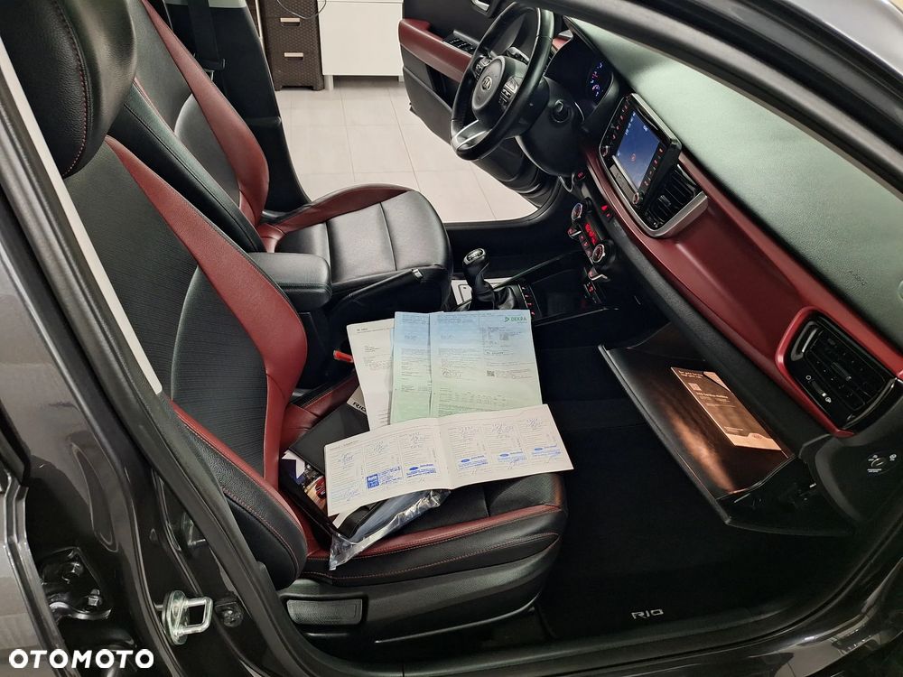 Kia Rio 1.4 Platinum Edition - 40