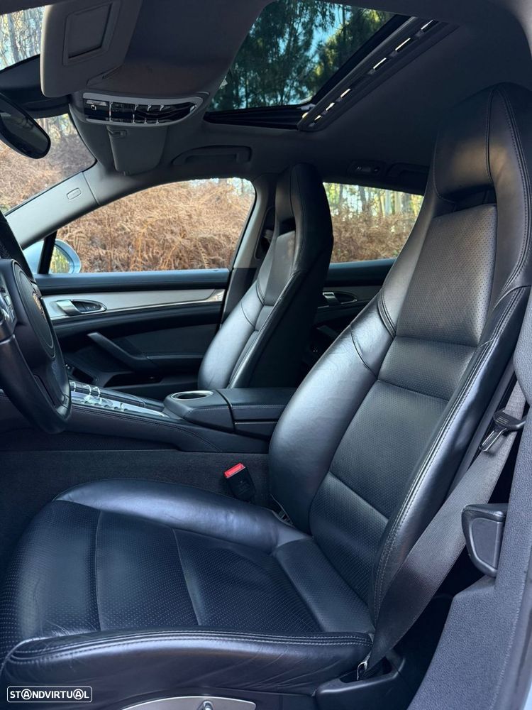 Porsche Panamera Platinum Edition - 13