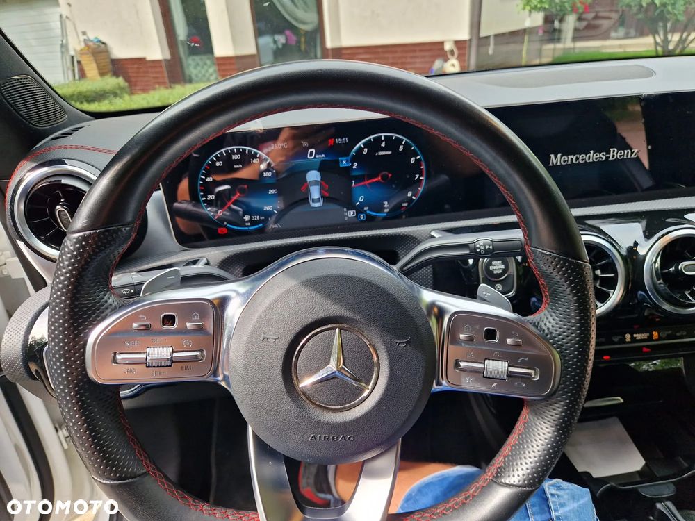 Mercedes-Benz CLA 200 AMG Line 7G-DCT - 20