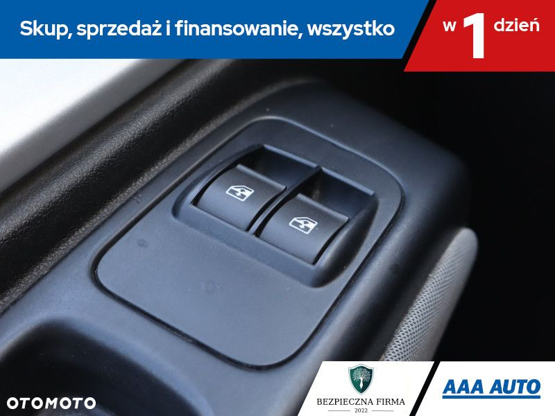 Fiat Qubo - 17