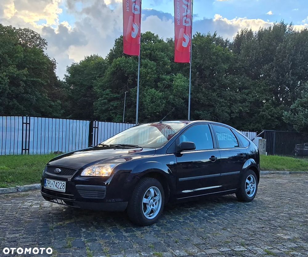 Ford Focus 1.4 Ambiente - 10