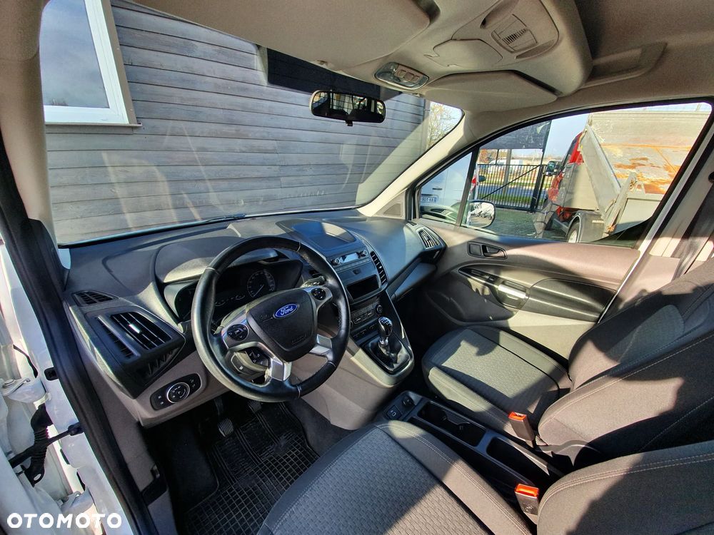 Ford Connect - 22