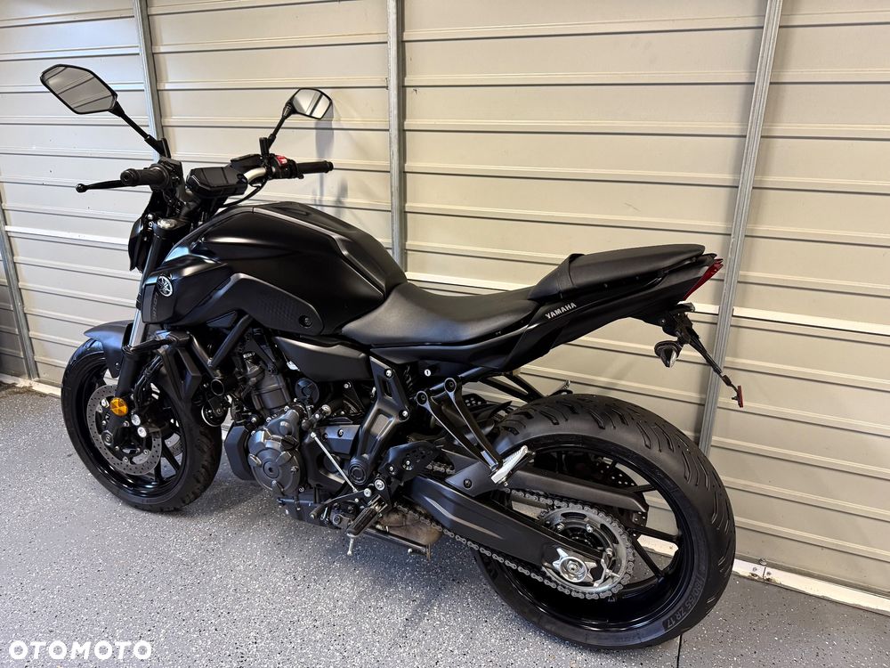 Yamaha MT - 12