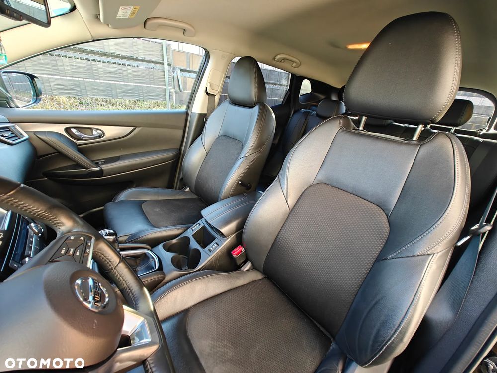 Nissan Qashqai 1.6 DIG-T Tekna - 17