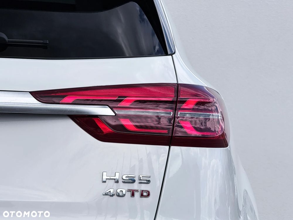 Hongqi HS5 - 14