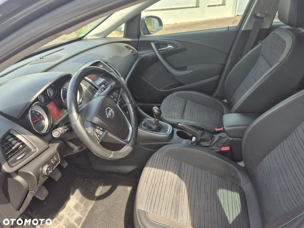 Opel Astra 1.4 Turbo Innovation - 3