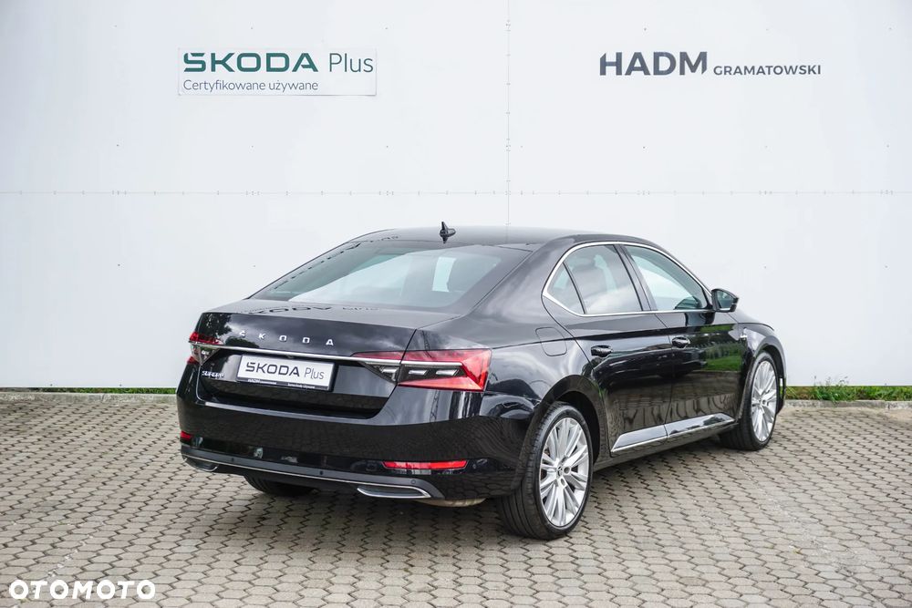 Skoda Superb 2.0 TSI L&K DSG - 8