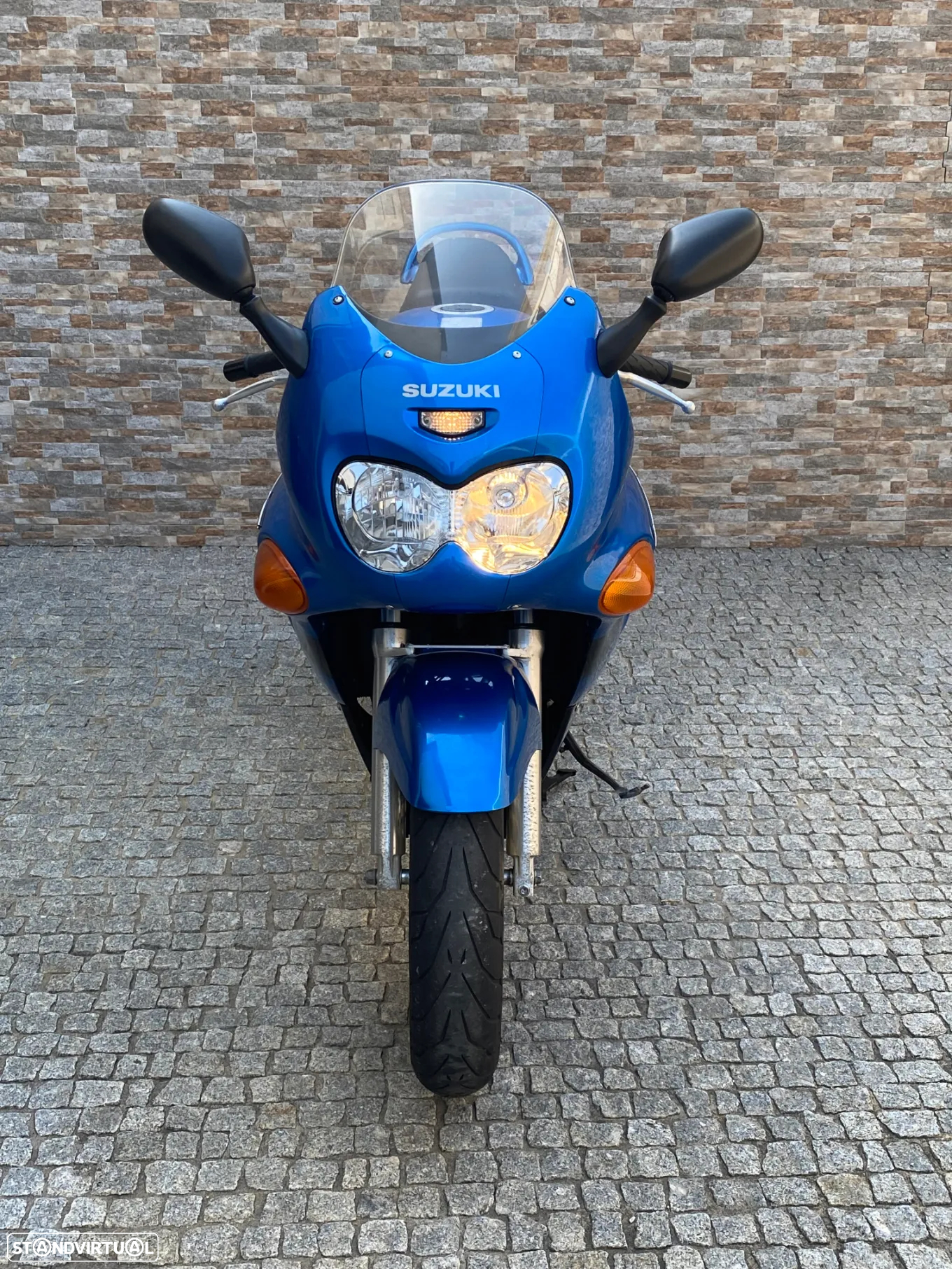 Suzuki GSX F 600 23000klm NACIONAL EXCELENTE ESTADO - 3