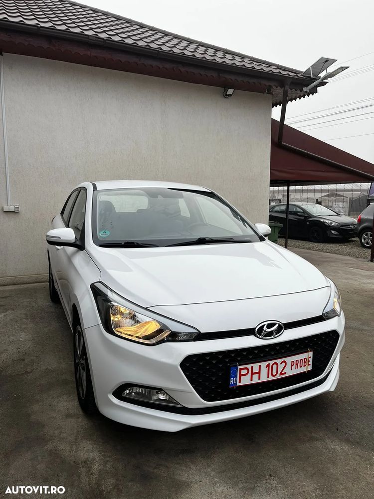 Hyundai i20 1.2 Intro Edition - 3