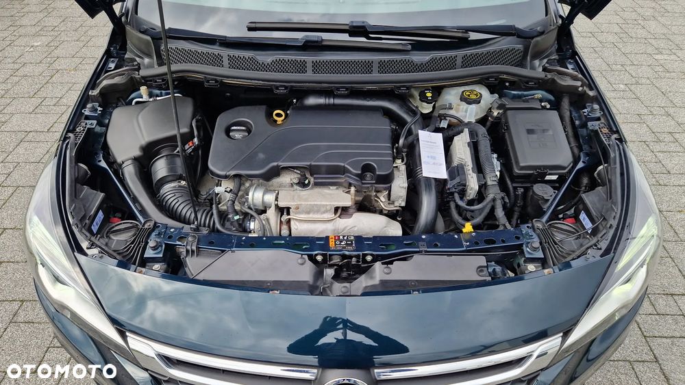 Opel Astra V 1.4 T Elite S&S - 33