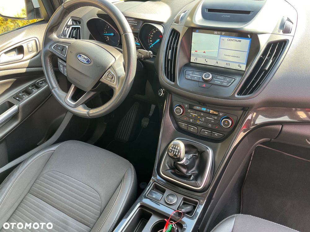 Ford Kuga 2.0 TDCi 4x2 Titanium - 13