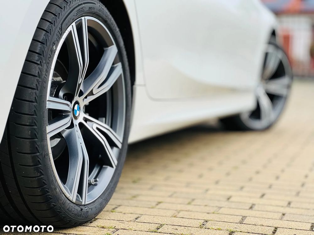 BMW Seria 3 320d xDrive Luxury Line sport - 4
