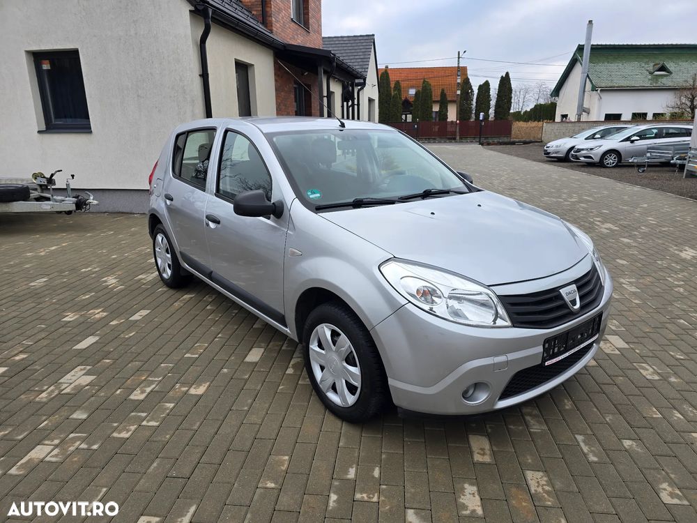 Dacia Sandero 1.2 16V Ambiance - 2