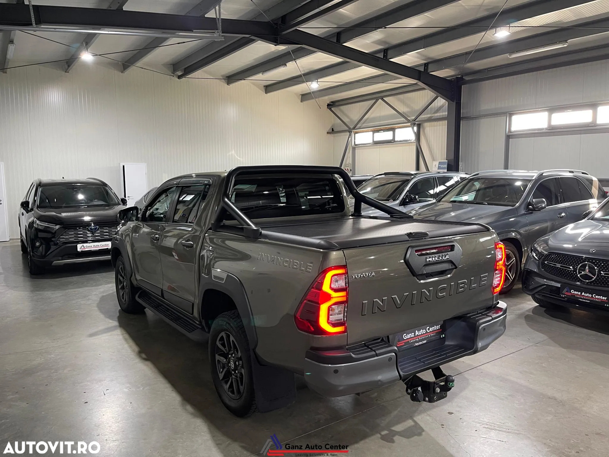 Toyota Hilux 2.8D 204CP 4x4 Double Cab AT Invincible - 31