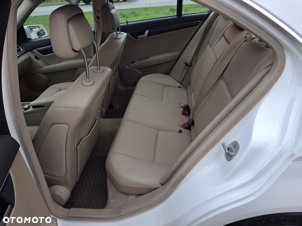 Mercedes-Benz Klasa C - 10