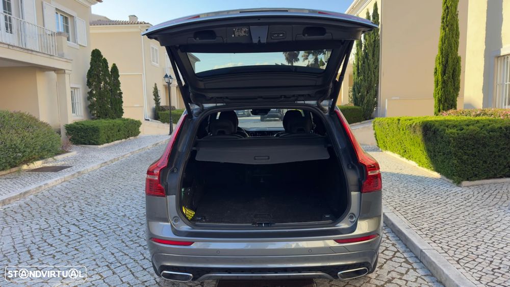 Volvo XC 60 2.0 D4 R-Design Geartronic - 14