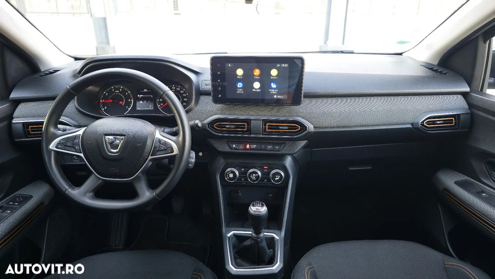 Dacia Sandero Stepway ECO-G 100 MT6 Comfort - 10