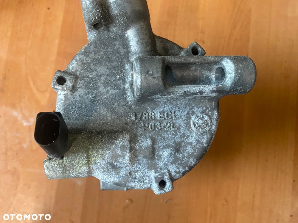 SPRĘŻARKA KOMPRESOR KLIMATYZACJI GOLF VII 1,5TSI 5Q0816803F - 2