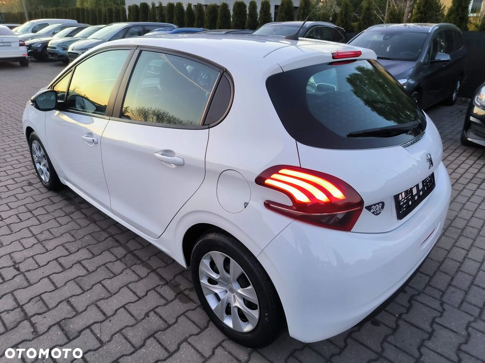 Peugeot 208 PureTech 68 Like - 11