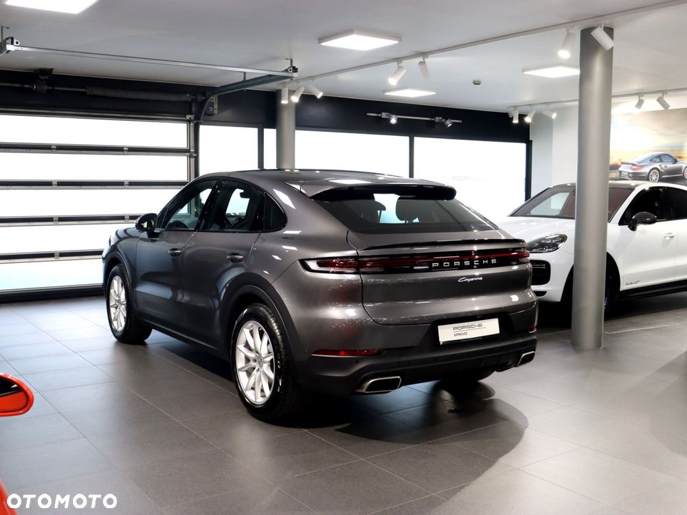 Porsche Cayenne Standard - 3