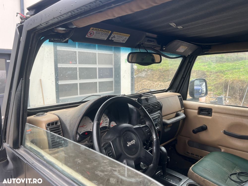 Jeep Wrangler - 20