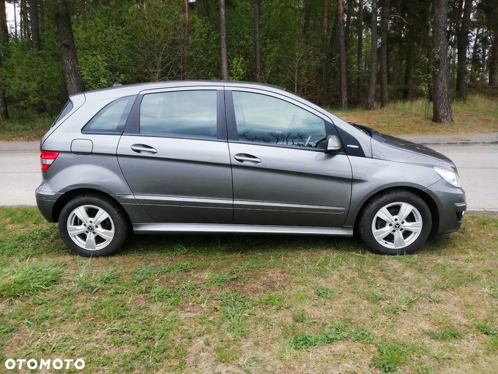 Mercedes-Benz Klasa B 160 BlueEFFICIENCY - 9