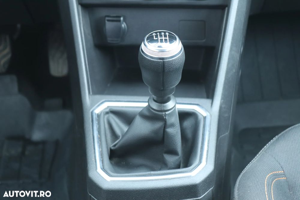 Dacia Sandero TCe 90 MT6 Comfort - 17