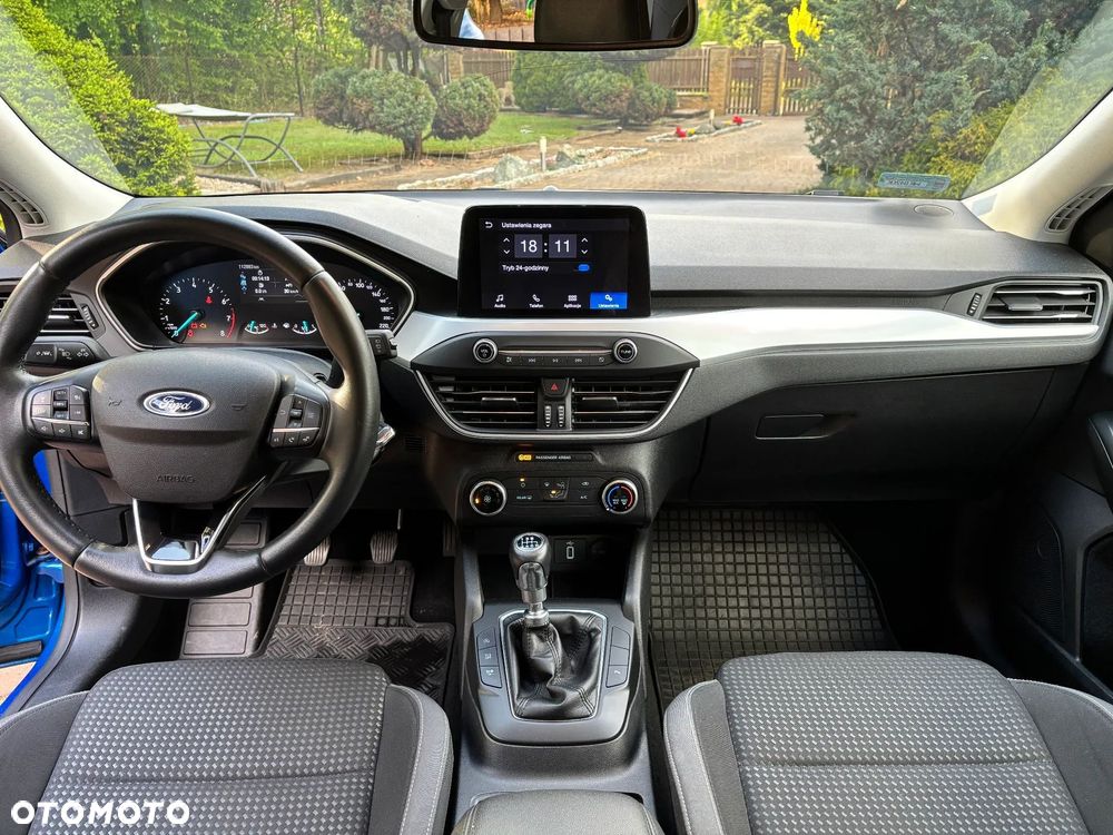 Ford Focus 1.0 EcoBoost Trend Edition - 10