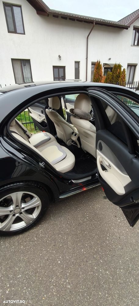 Mercedes-Benz E 200 d 9G-TRONIC - 10
