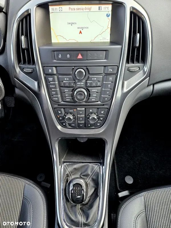Opel Astra IV 1.4 T Cosmo - 16
