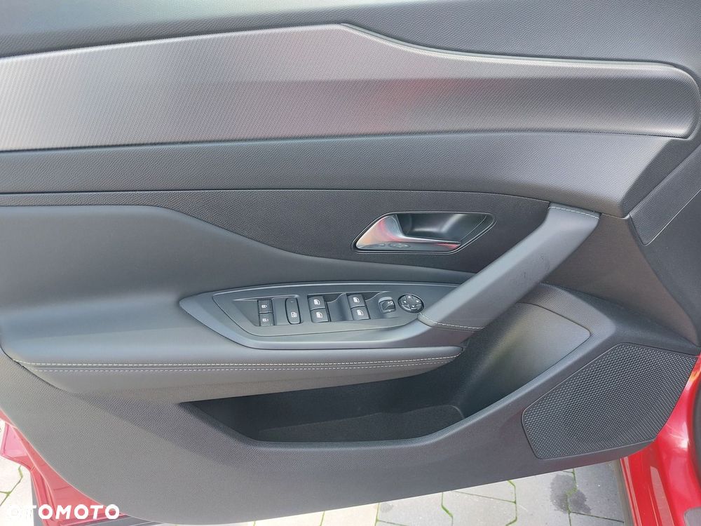 Peugeot 408 1.2 PureTech GT S&S EAT8 - 15