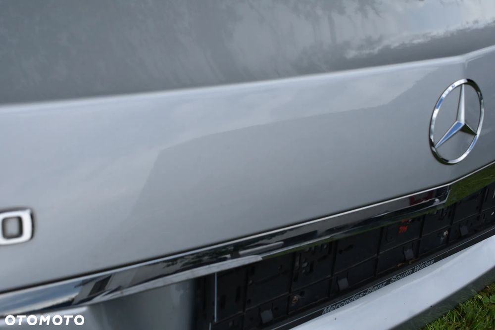 MERCEDES W212 Sedan Klapa Tylna Tył 775 Oryginał - 9