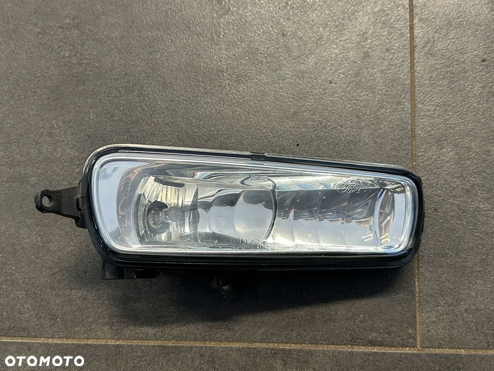Ford Mondeo V 14- Focus III 14- Fiesta VII 17- FORD C-Max II 15- halogen - 1