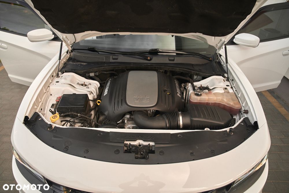 Dodge Charger 5.7 R/T - 5