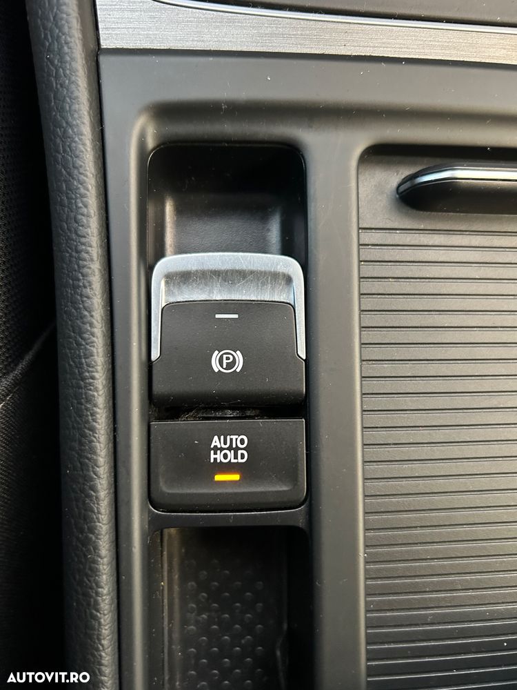 Volkswagen Golf 1.6 TDI BlueMotion Technology Trendline - 18