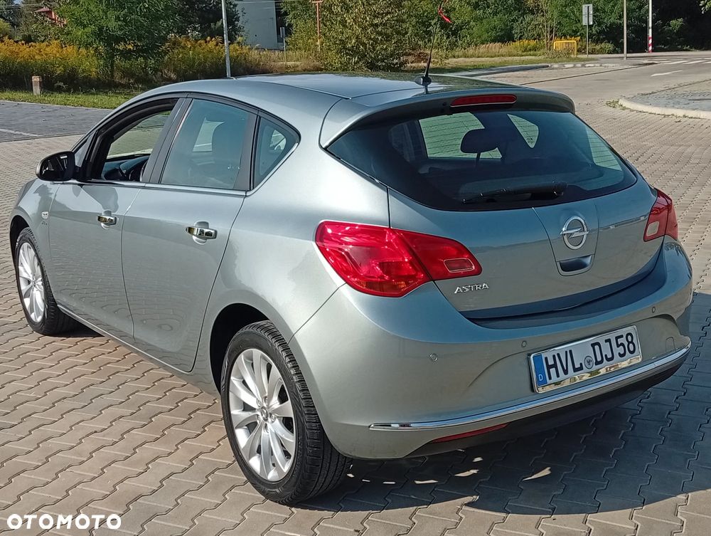 Opel Astra 1.4 T Active EU6 - 15