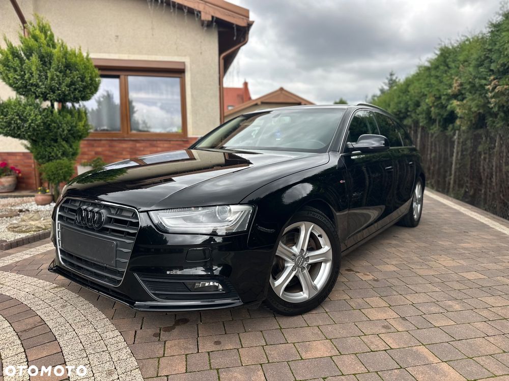 Audi A4 Avant 2013 photo 2