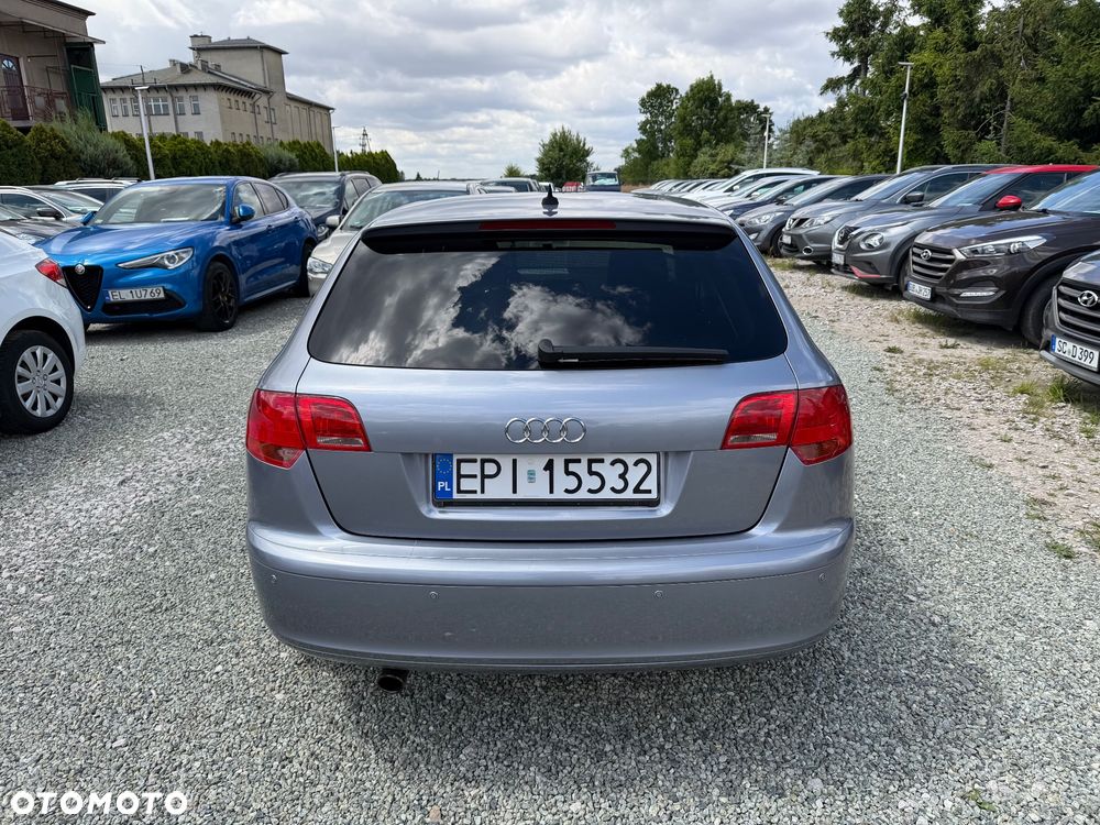 Audi A3 Sportback 1.6 S line Sportpaket plus - 6