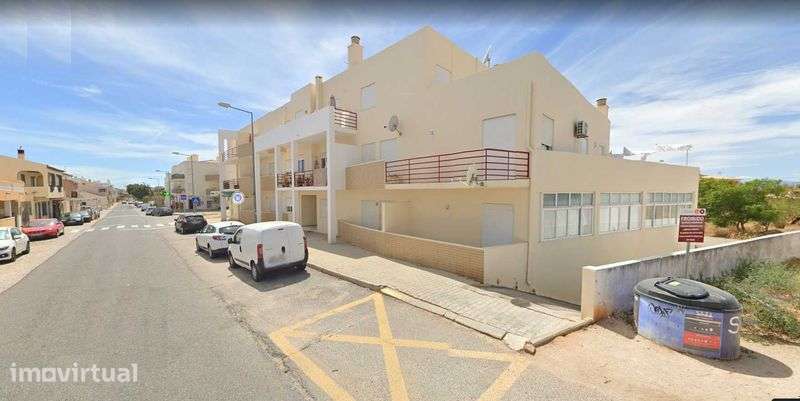 ARRENDO ao ano ESTACIONAMENTO em Pera - Silves. - Grande imagem: 2/4