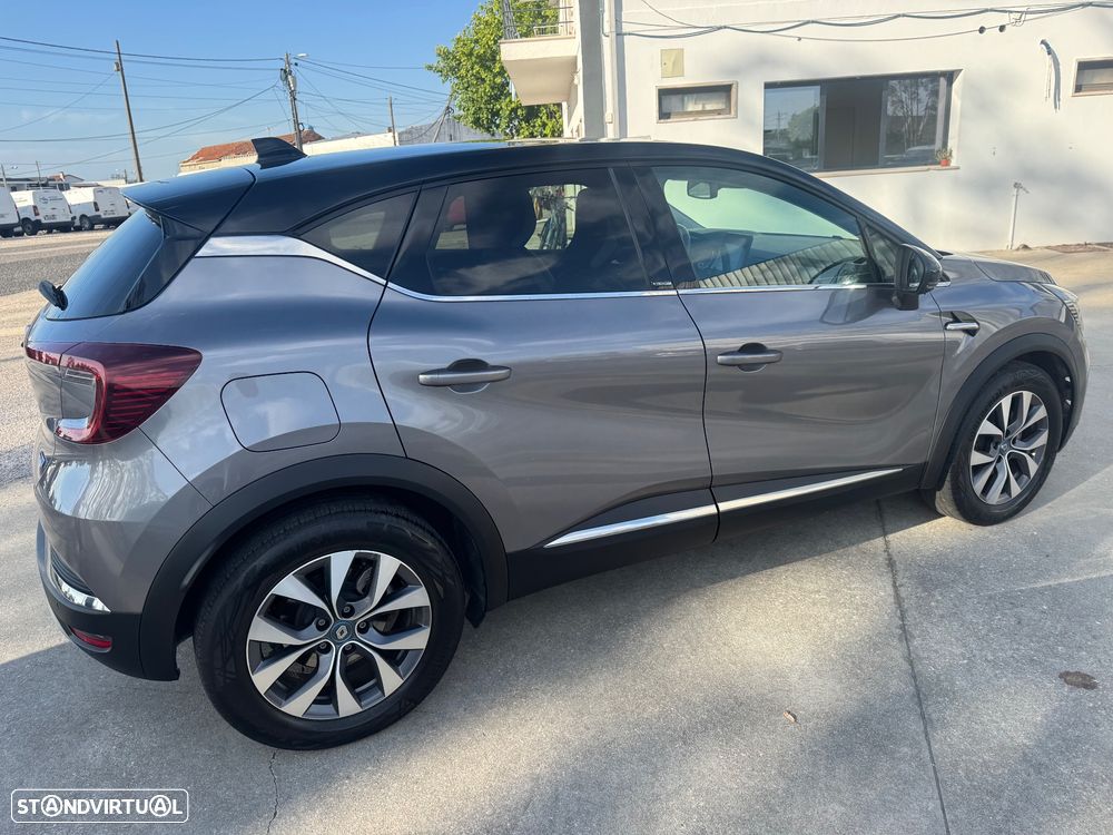 Renault Captur 1.6 E-Tech Full Hybrid Techno - 2