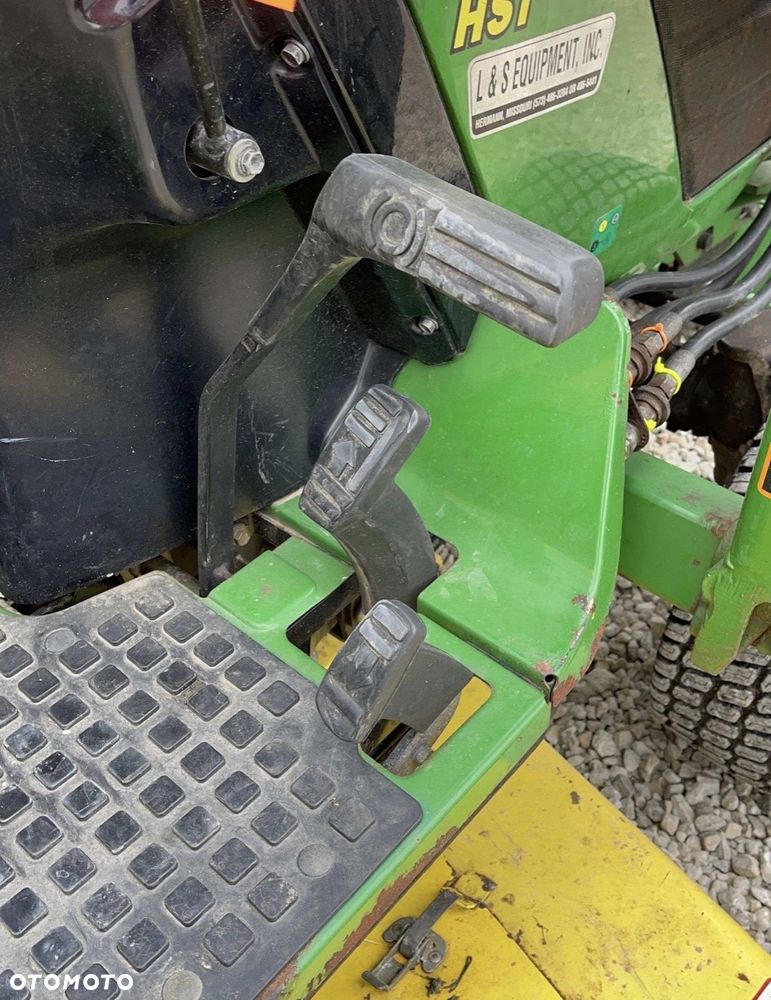 John Deere 4100 - 28