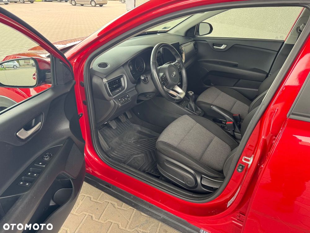 Kia Stonic 1.0 T-GDI MHEV M - 16