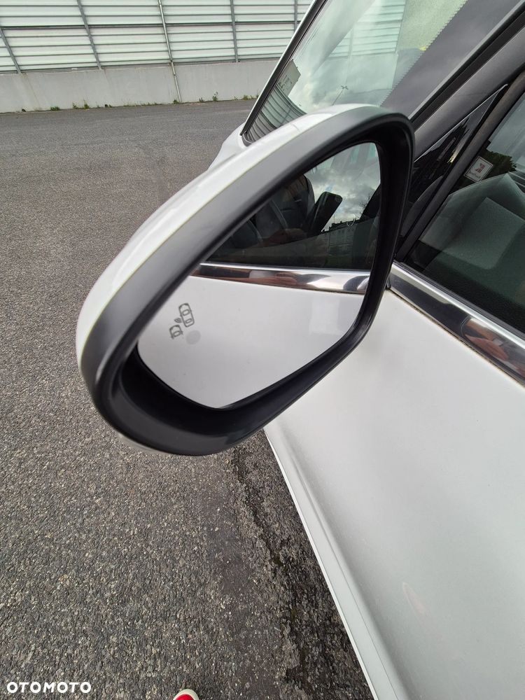 Citroën C4 Picasso 1.6 e-HDi Exclusive - 23