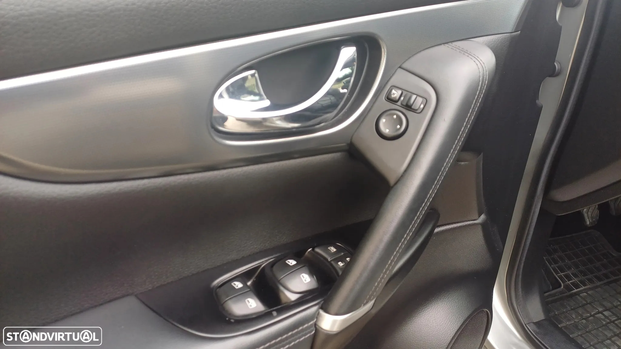 Nissan Qashqai 1.6 dCi Tekna Premium - 13