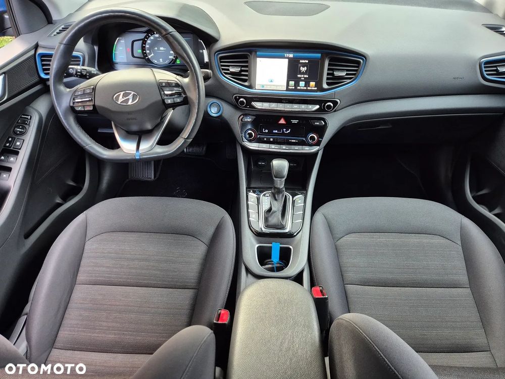 Hyundai IONIQ - 34