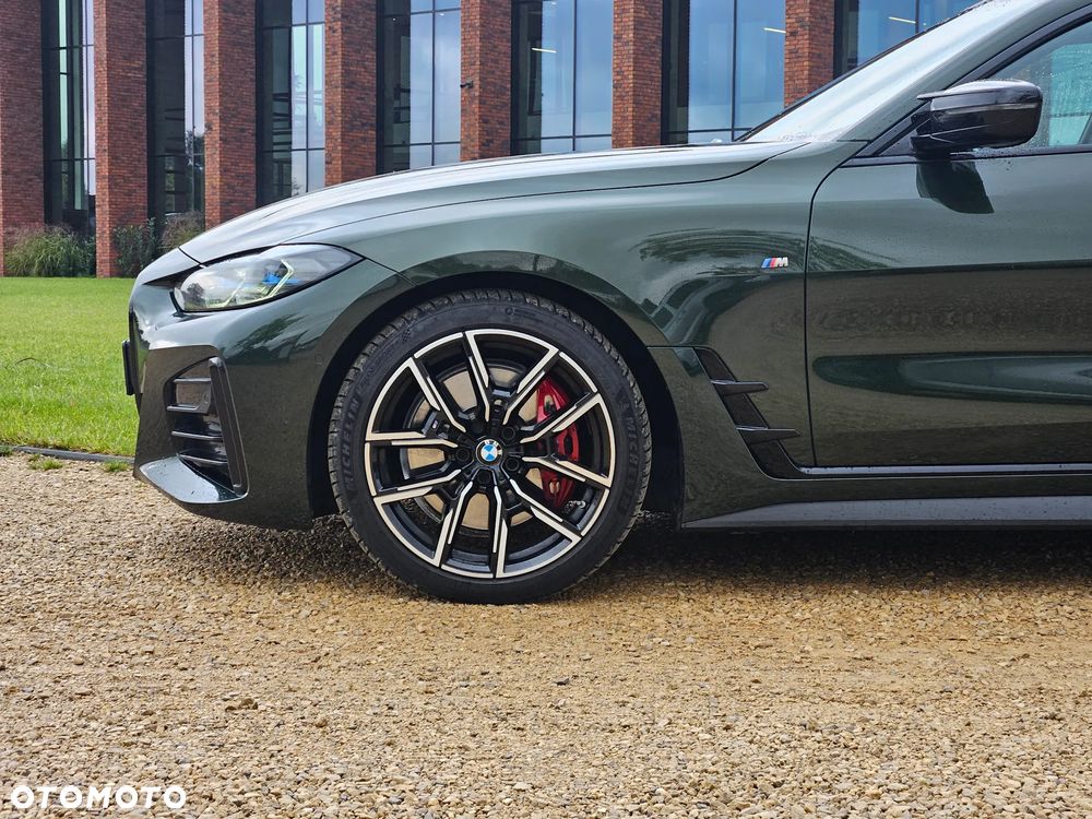 BMW Seria 4 M440i xDrive mHEV sport - 12