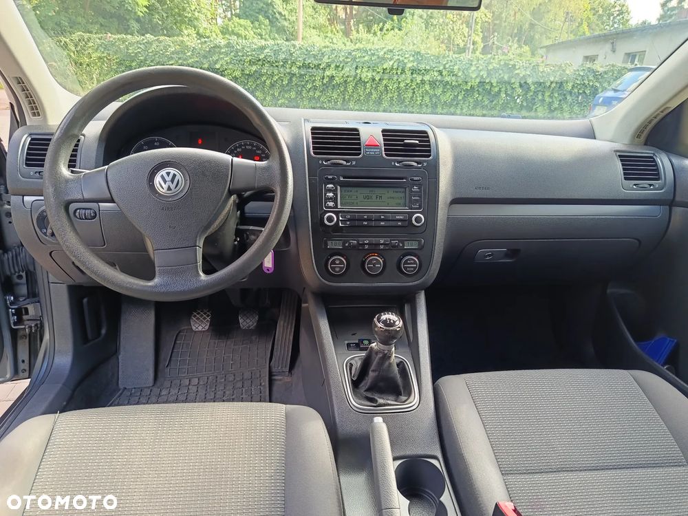 Volkswagen Jetta 1.6 Comfortline - 13