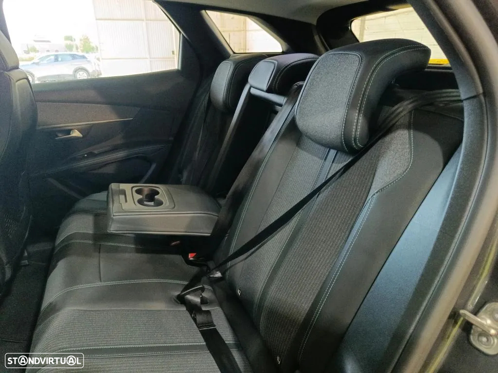 Peugeot 3008 1.6 Hybrid4 Allure Pack e-EAT8 - 9
