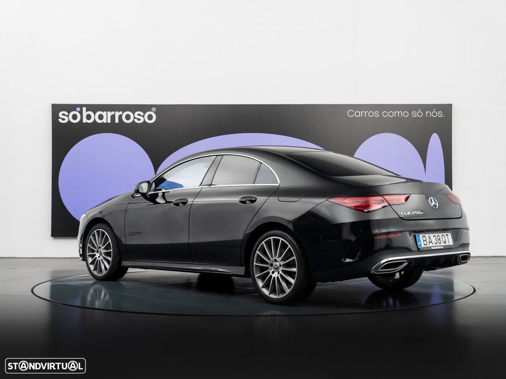 Mercedes-Benz CLA 250 e AMG Line - 4